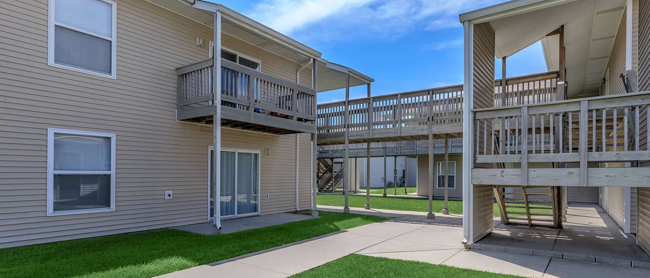 Cherry Park Apartments in Grand Island, NE